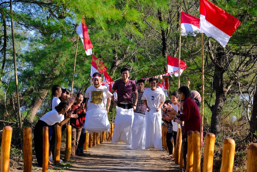 Image Artikel 50 Ide Lomba 17 Agustus yang Unik, Seru & Kekinian! LinkAja